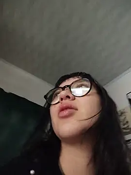 LilithBluum's Live XXX Chat