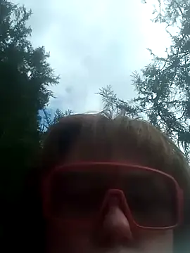 BiketravelChat's Live XXX Chat