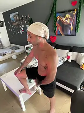 צ'אט XXX בשידור חי של Mohdollmen