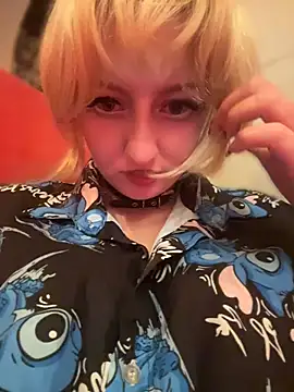 RonnieKiss' Live XXX Chat