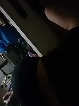Hotmom2222's Webcam Show