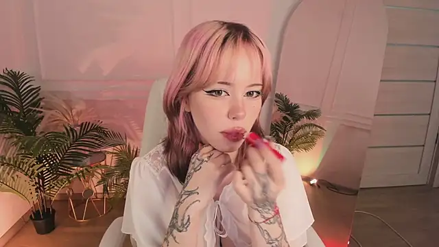 Yandere_Duo Adlı Modelin Canlı XXX Sohbeti