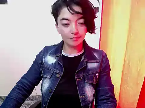 Came-II Adlı Modelin Canlı XXX Sohbeti