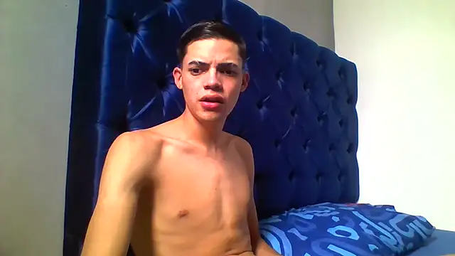 Show de Latinos_2001 na webcam