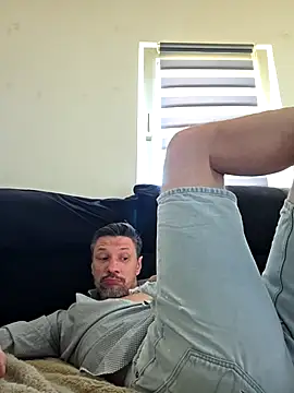 Chatroom XXX en direct de tomek84