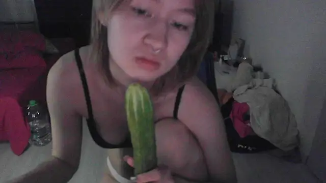 Chat +18 de Riley_flower_ ao vivo