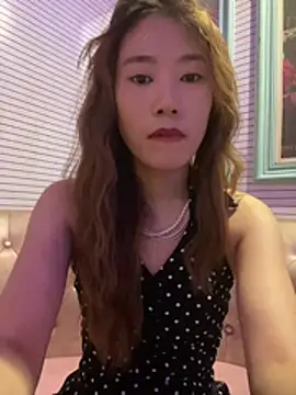 elleShow 现场XXX聊天