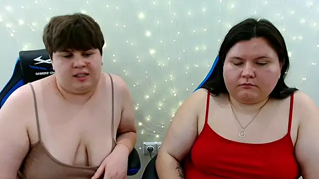 BeckyAndHellen Live XXX-Chat