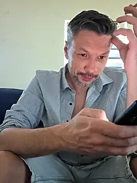 Chat XXX ao vivo de tomek84