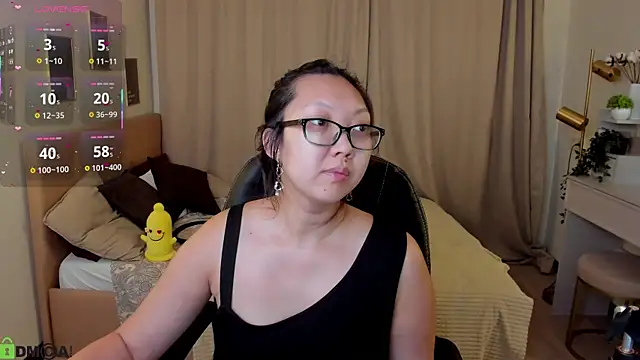Marine_Vact Live XXX-Chat