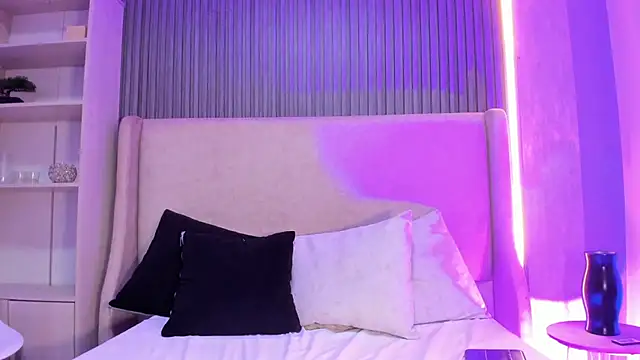 KeniaArias Obrolan Langsung XXX