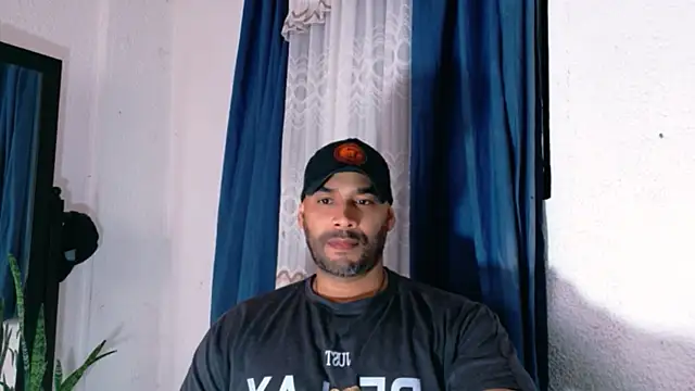 Chat XXX en directo de musclehetero