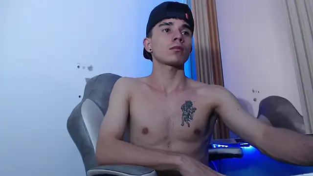 MaximumSteel_ Live XXX-Chat