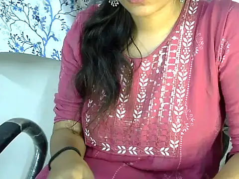 Neha_Sharma2's Live XXX Chat