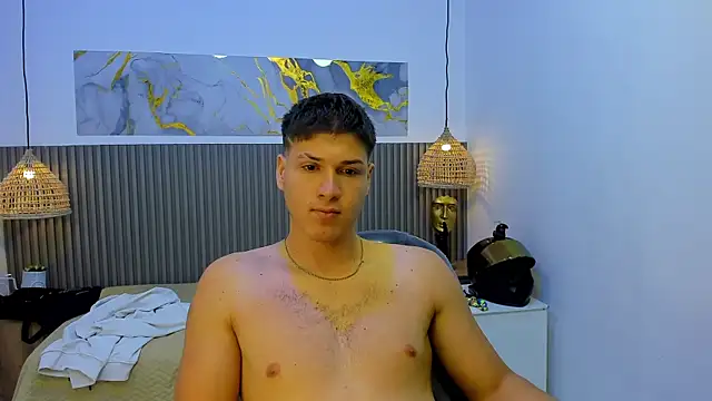 Chat XXX en directo de AlessandroFranco