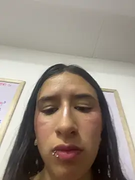 Chat XXX ao vivo de LilyRossi_