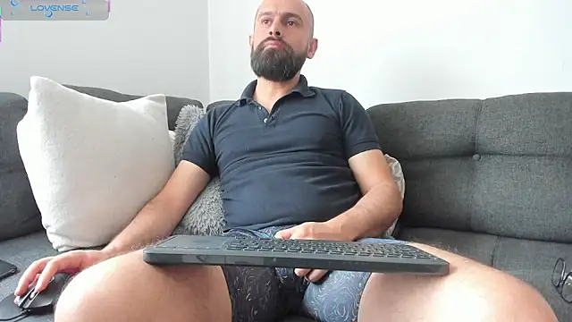 ezequiel_mobland – Live XXX-chat