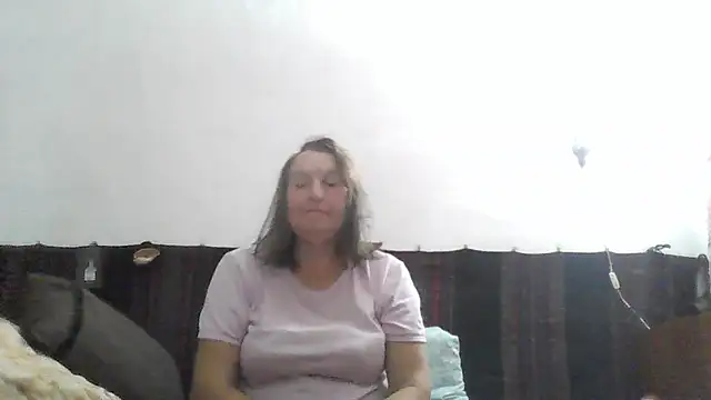 AnnaLive570's Live XXX Chat