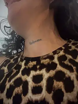 SinSirenXXX: απευθείας συνομιλία ΧΧΧ