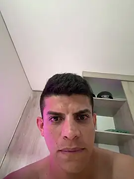 Онлайн чат XXX cash_master_daniel