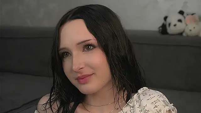 EugeneHugron's Live XXX Chat