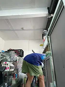 XXX chat uživo modela Paul22cm-