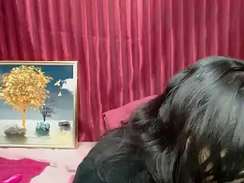 indian_glitter Adlı Modelin Canlı XXX Sohbeti