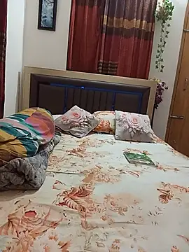 XXX chat uživo modela Tanha18