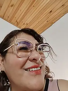 Chat XXX ao vivo de AlexxiaaMat