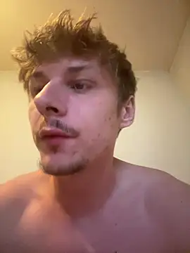 Lucas328706 Live XXX-Chat