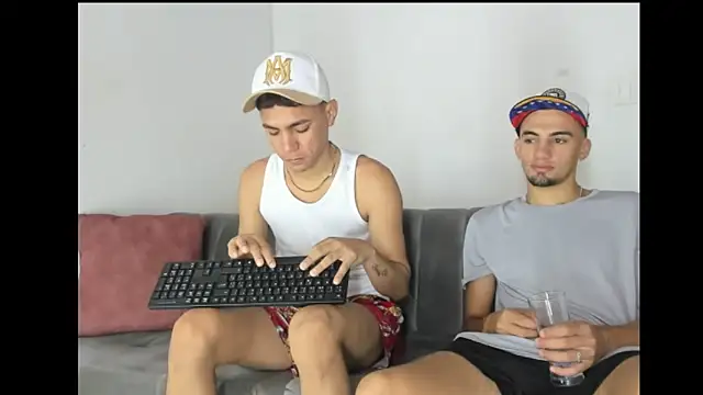 Charlie_Scorpion's Webcam Show