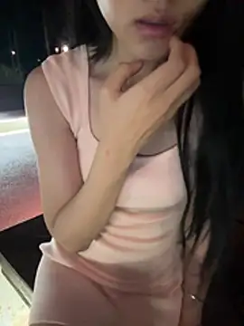 iu_uzZ Chat XXX live