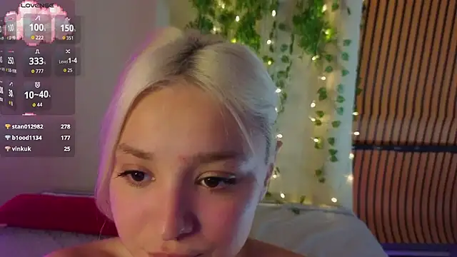 BarbaraGreen's Live XXX Chat