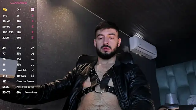 Chat XXX ao vivo de MarkWalker__