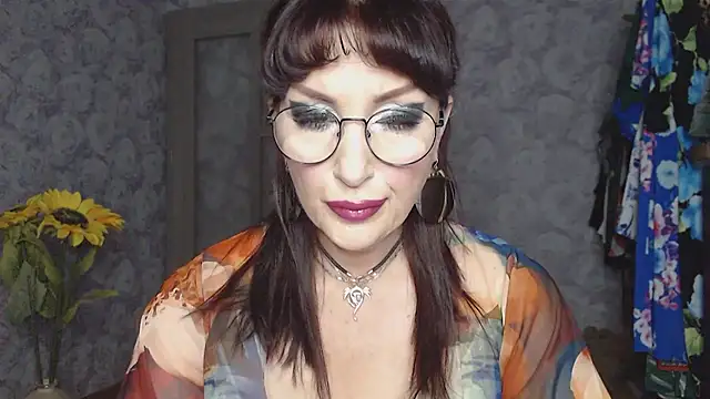 Aziza1's Webcam Show