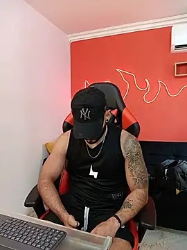 Chat XXX en directo de Mike_savage3