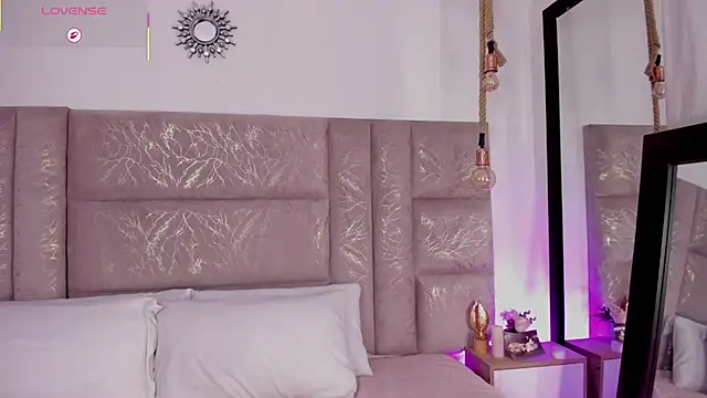 دردشة CeliWoods الجنسية المباشرة