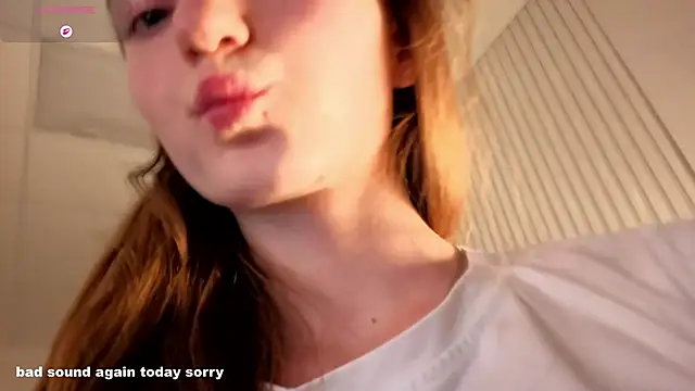 Chat XXX en directo de Valenora1
