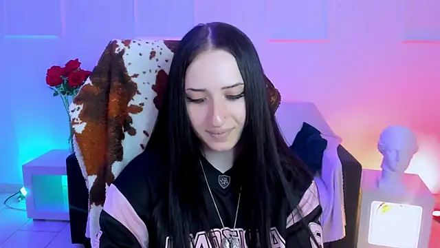 צ'אט XXX בשידור חי של MonicaLowes