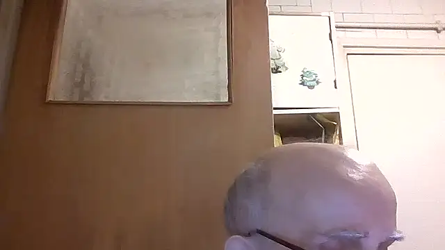 mariusica1@xh Live XXX-Chat