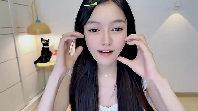 XXX chat uživo modela Hello-beibei