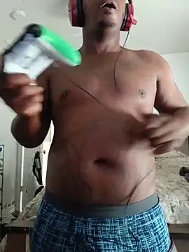 Kynghot228's Live XXX Chat