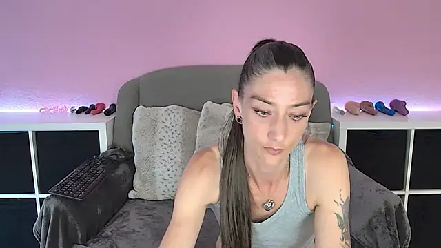 Hot-Svenja's Webcam Show