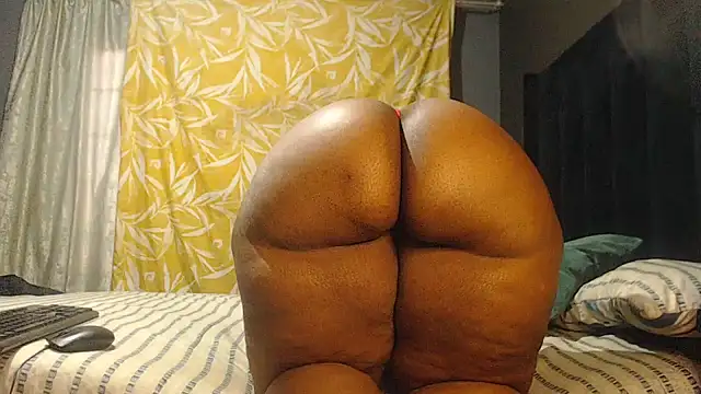 SEXYHUGEASS21 Live XXX-chat