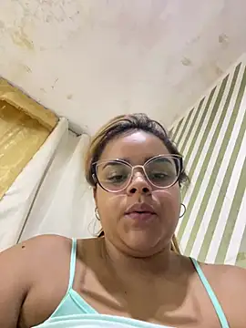 Evabigass' Live XXX Chat