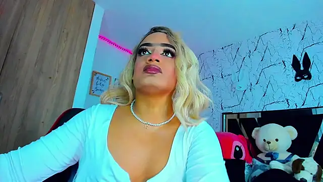 Онлайн чат XXX Amber_bigdick22