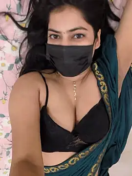 Confident_chic's Webcam Show
