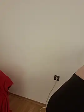 MiaFly06 – Naživo XXX chat