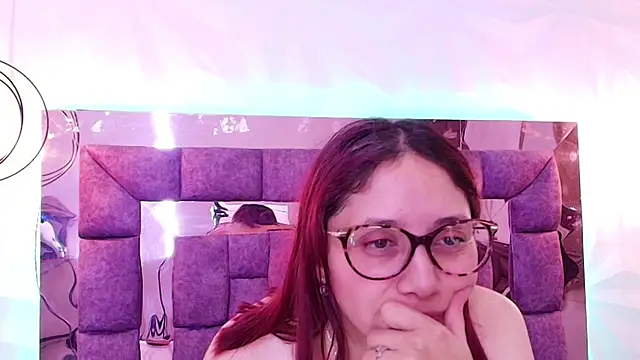 Chat XXX en directo de stephaniesun_