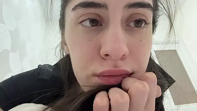 raisatdj's Live XXX Chat